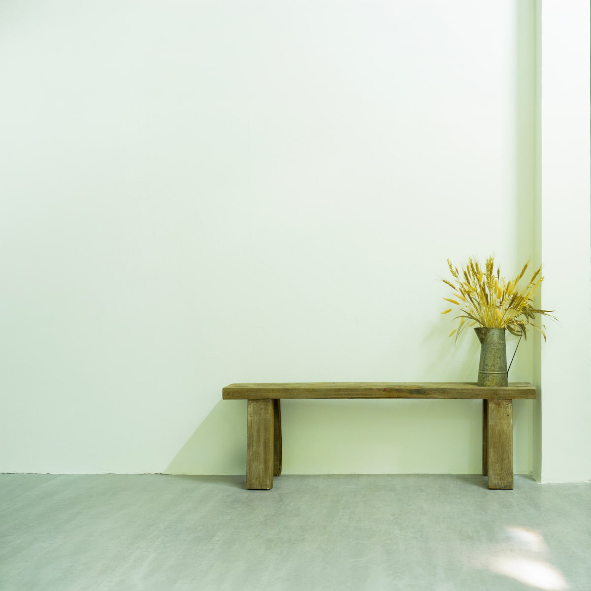 Room 1 - Ghế băng dài rustic mộc mạc